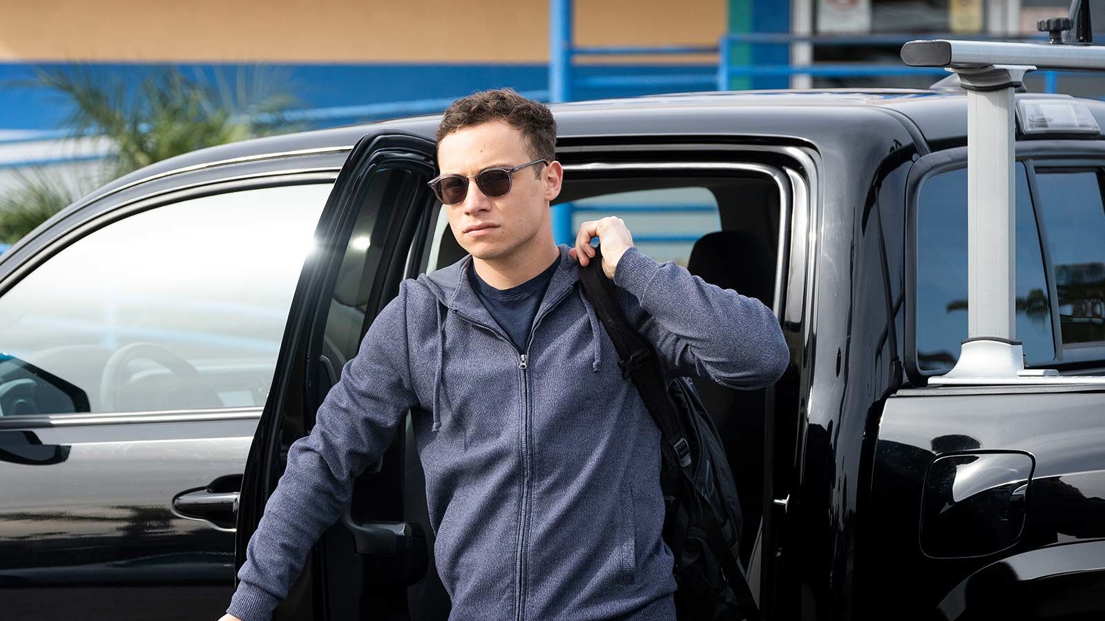 Animal Kingdom - S6E13