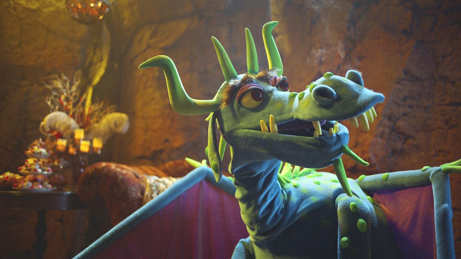 The Barbarian and the Troll - S1E13