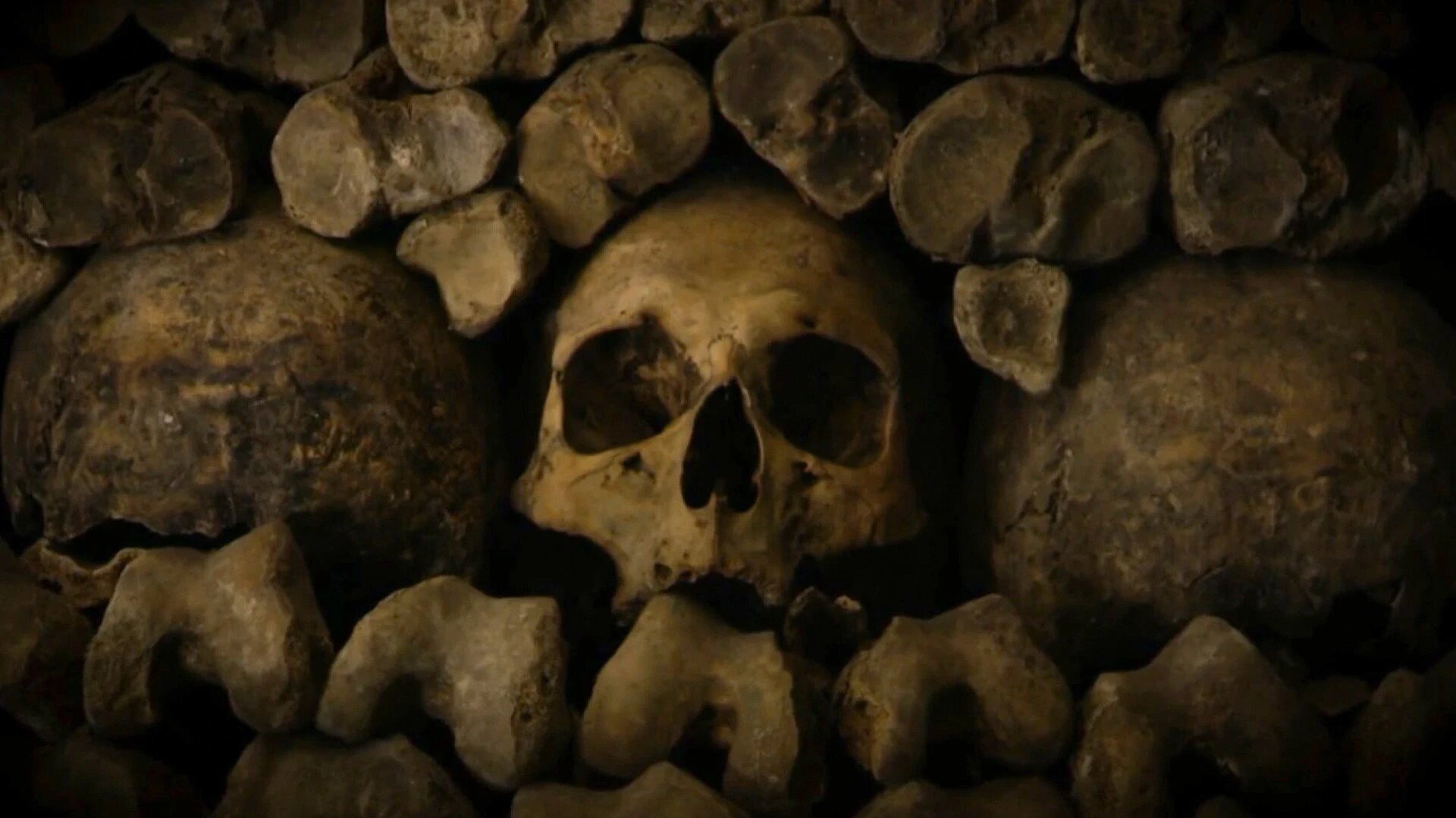 Mysteries of the Abandoned - S12E8