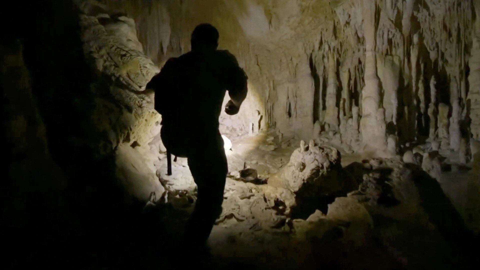 Mysteries of the Abandoned - S12E8