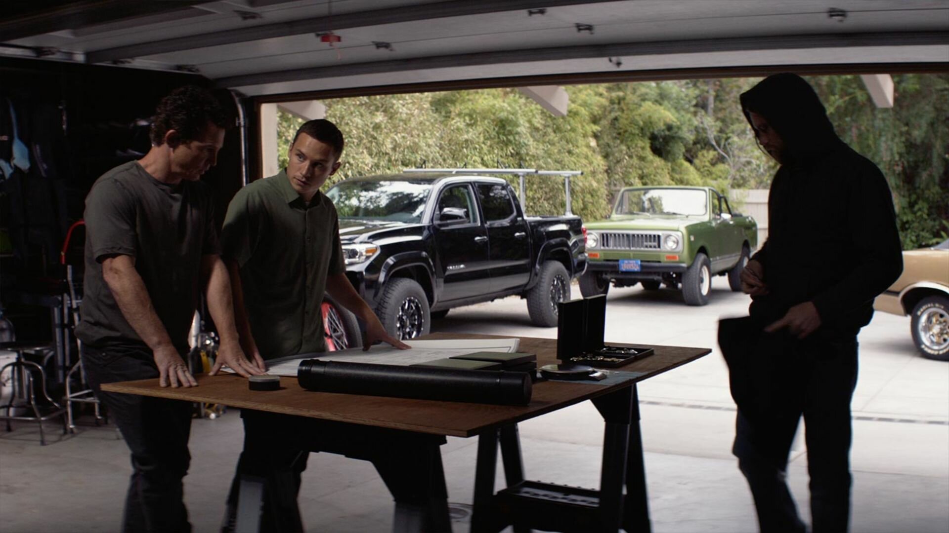 Animal Kingdom - S6E13