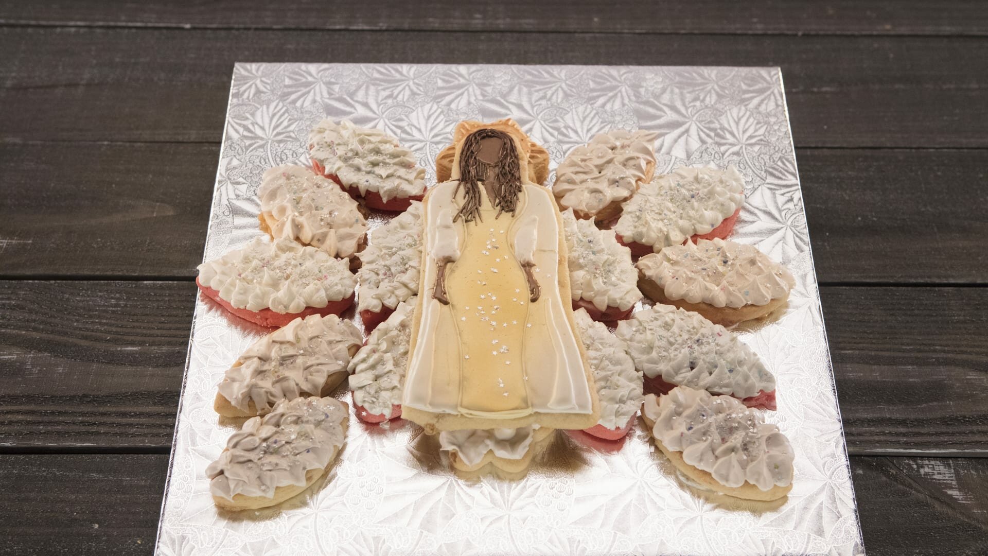 Christmas Cookie Challenge - S2024E8