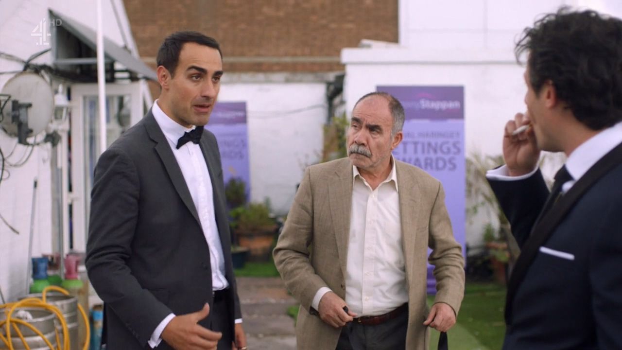 Stath Lets Flats - S3E6