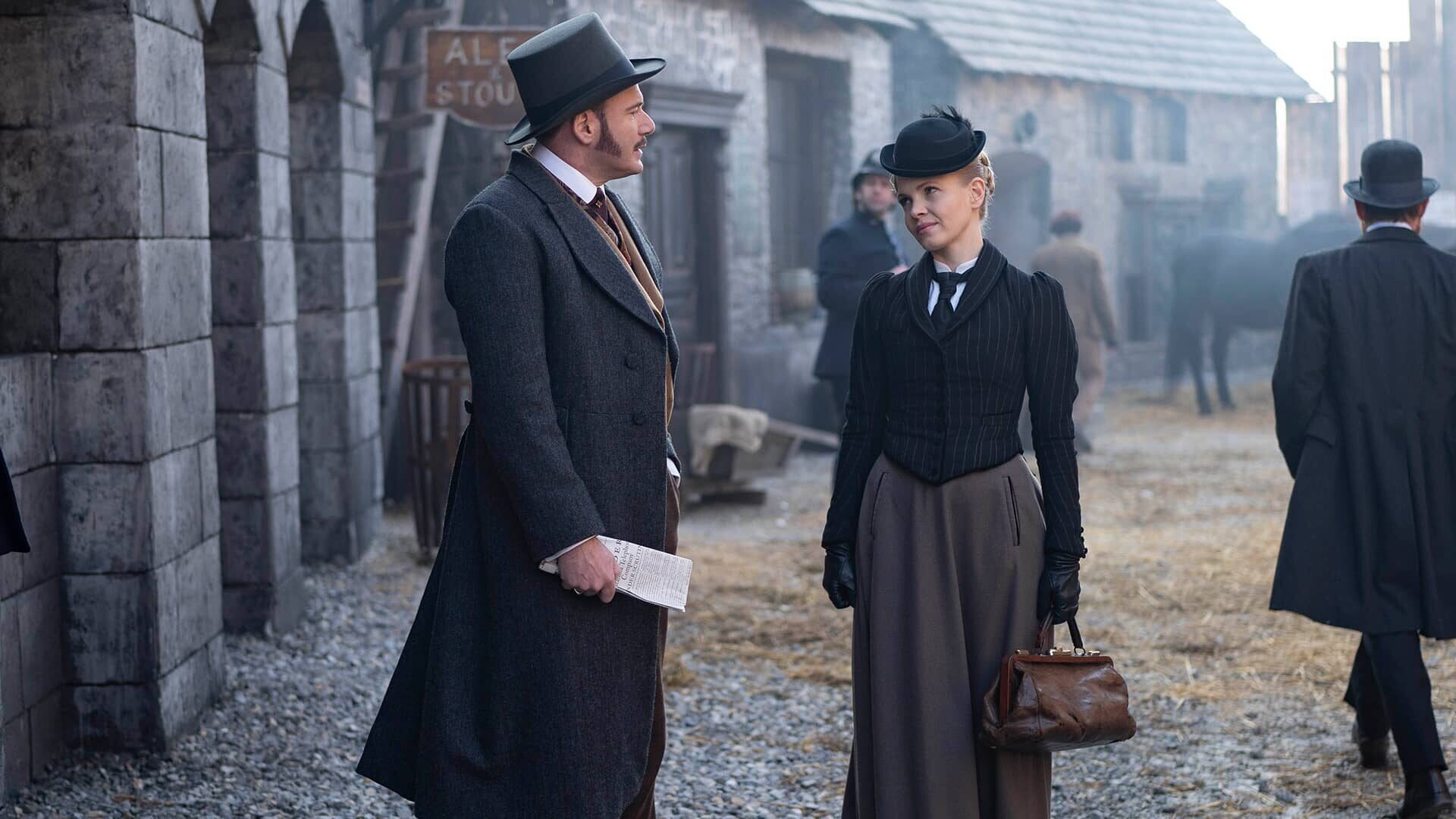 Miss Scarlet and The Duke - S5E1