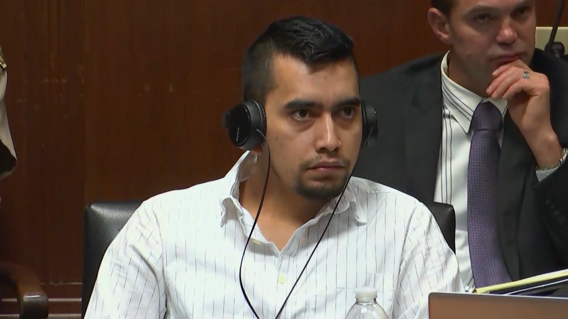 Taking the Stand - S4E11