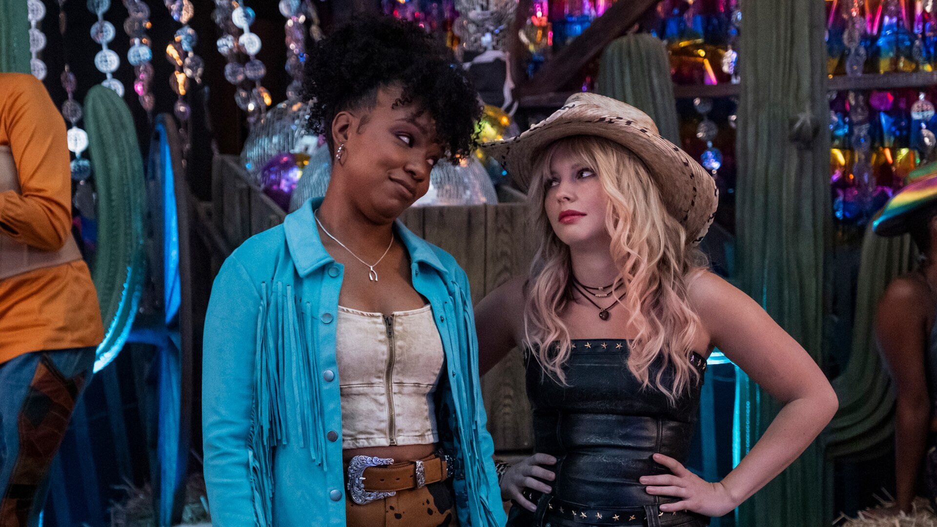 The Sex Lives of College Girls - S3E10