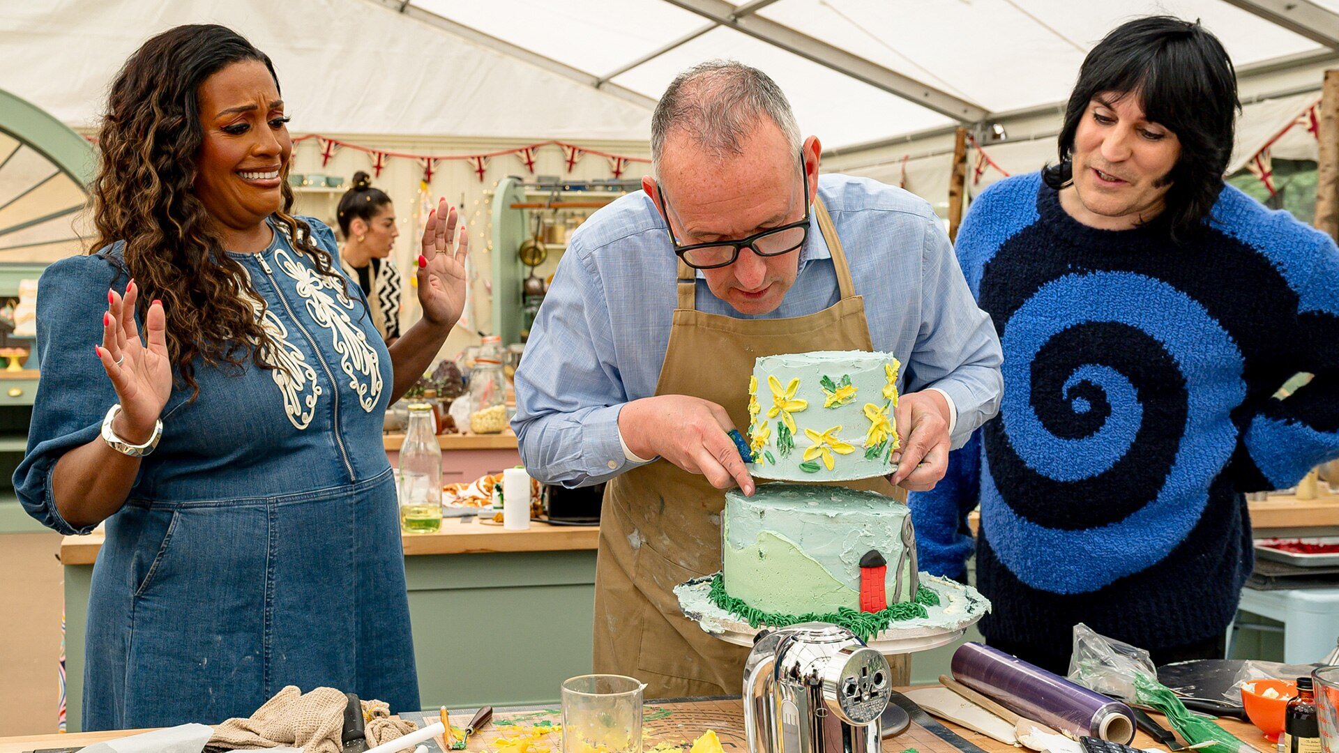 The Great British Bake Off - S16E1