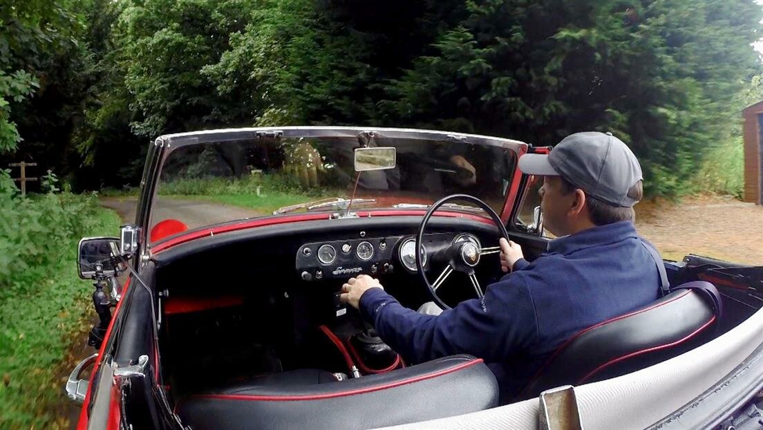 Wahlburgers - S10E11