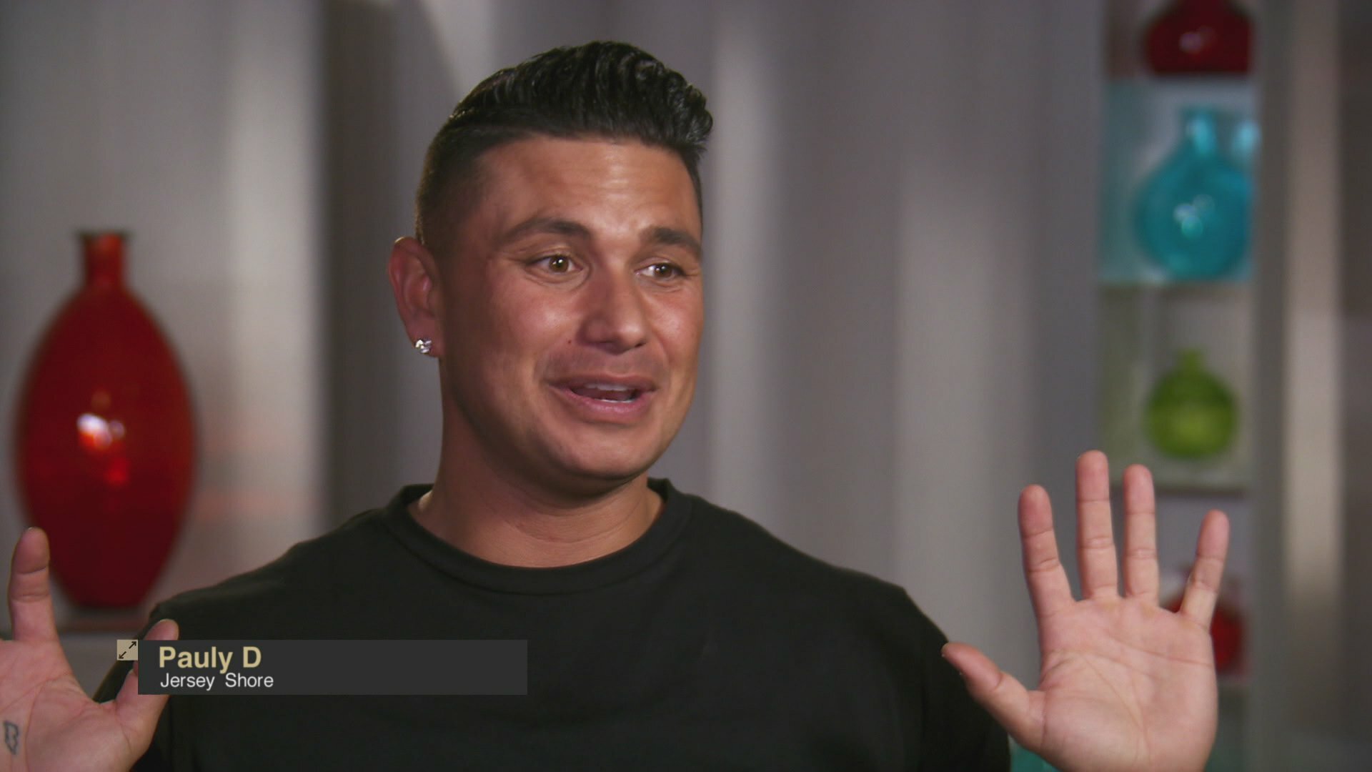 Famously Single - S2E8