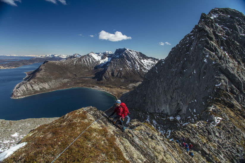 71 Grader Nord - S22E20